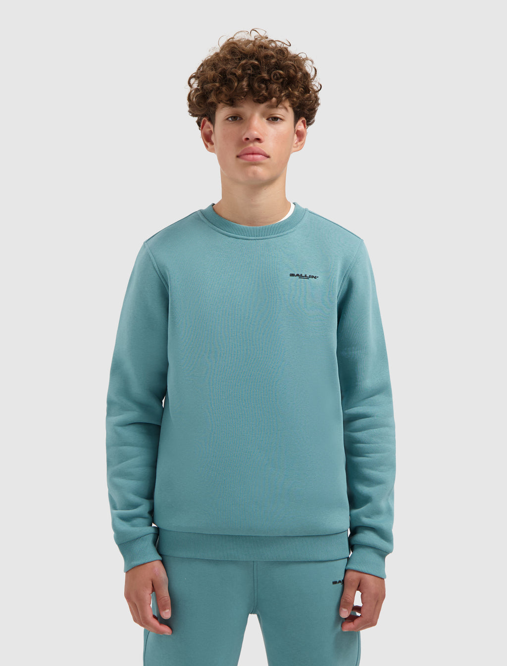 Junior Original Chest Logo Sweater | Green