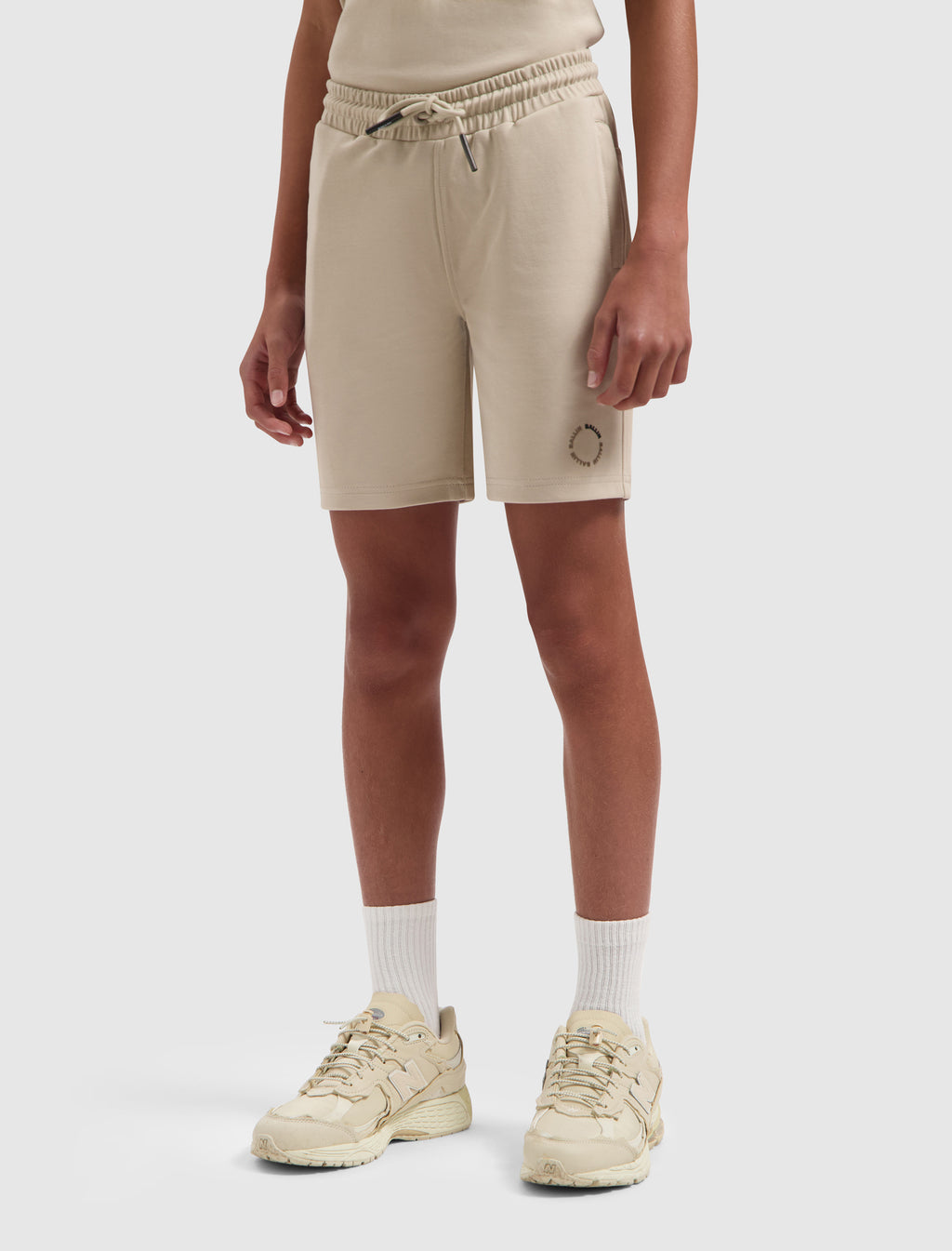 Junior Circle Logo Short | Taupe