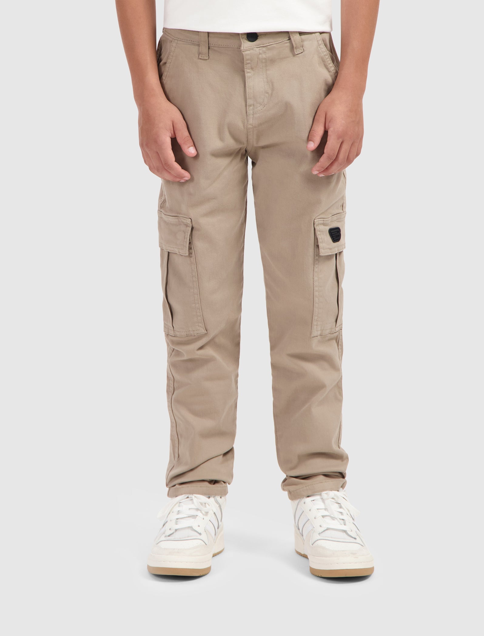 Junior Logo Badge Cargo Pants | Taupe