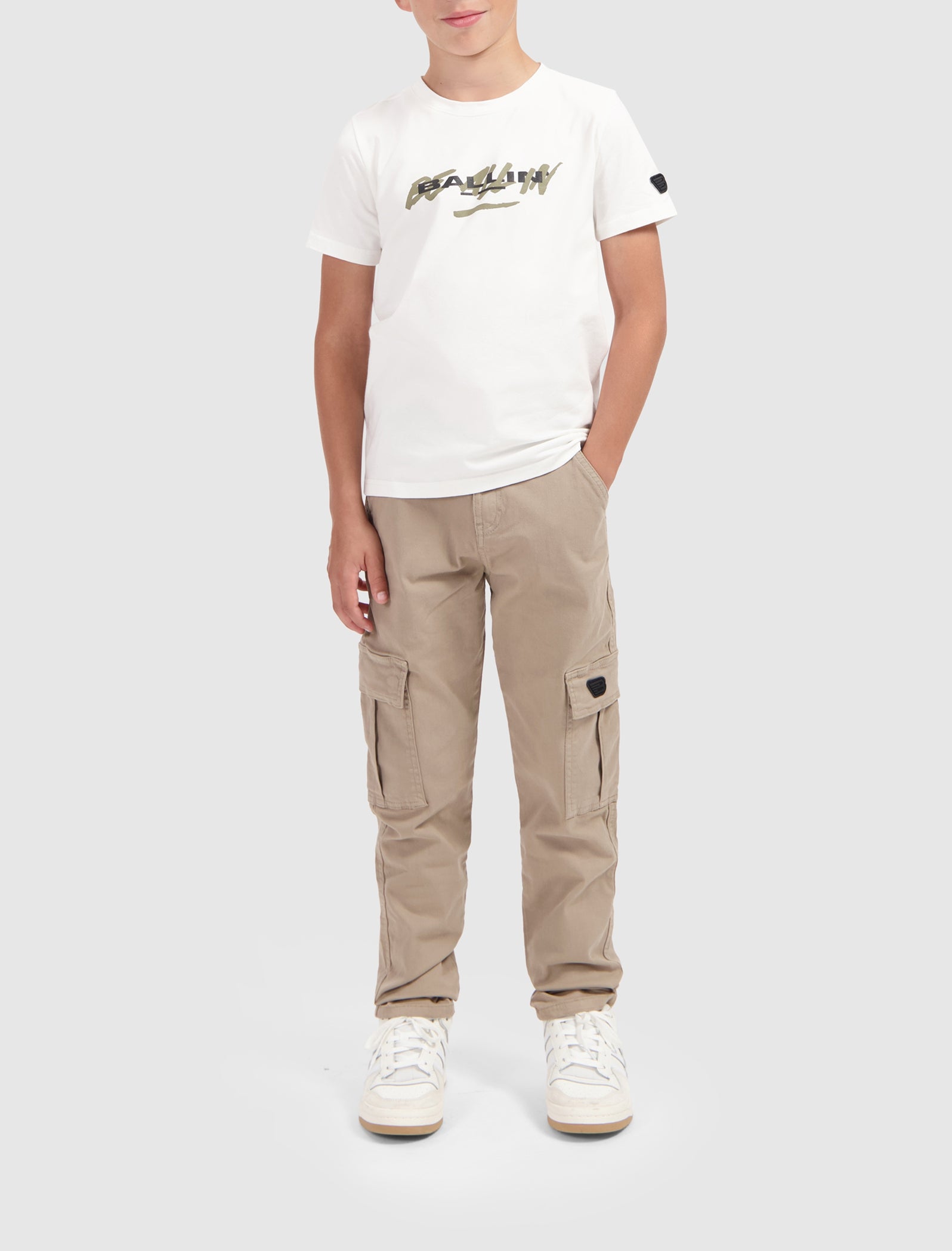 Junior Logo Badge Cargo Pants | Taupe