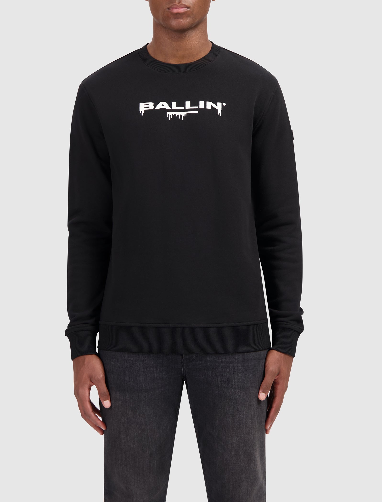 Dripping Logo Sweater | Black