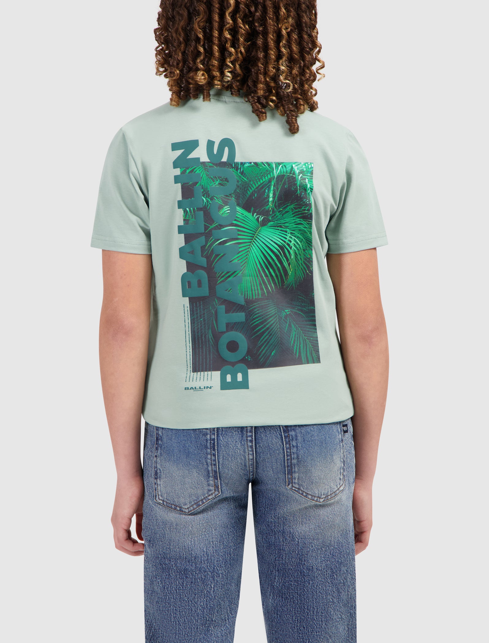 Junior Between Ferns T-shirt | Green