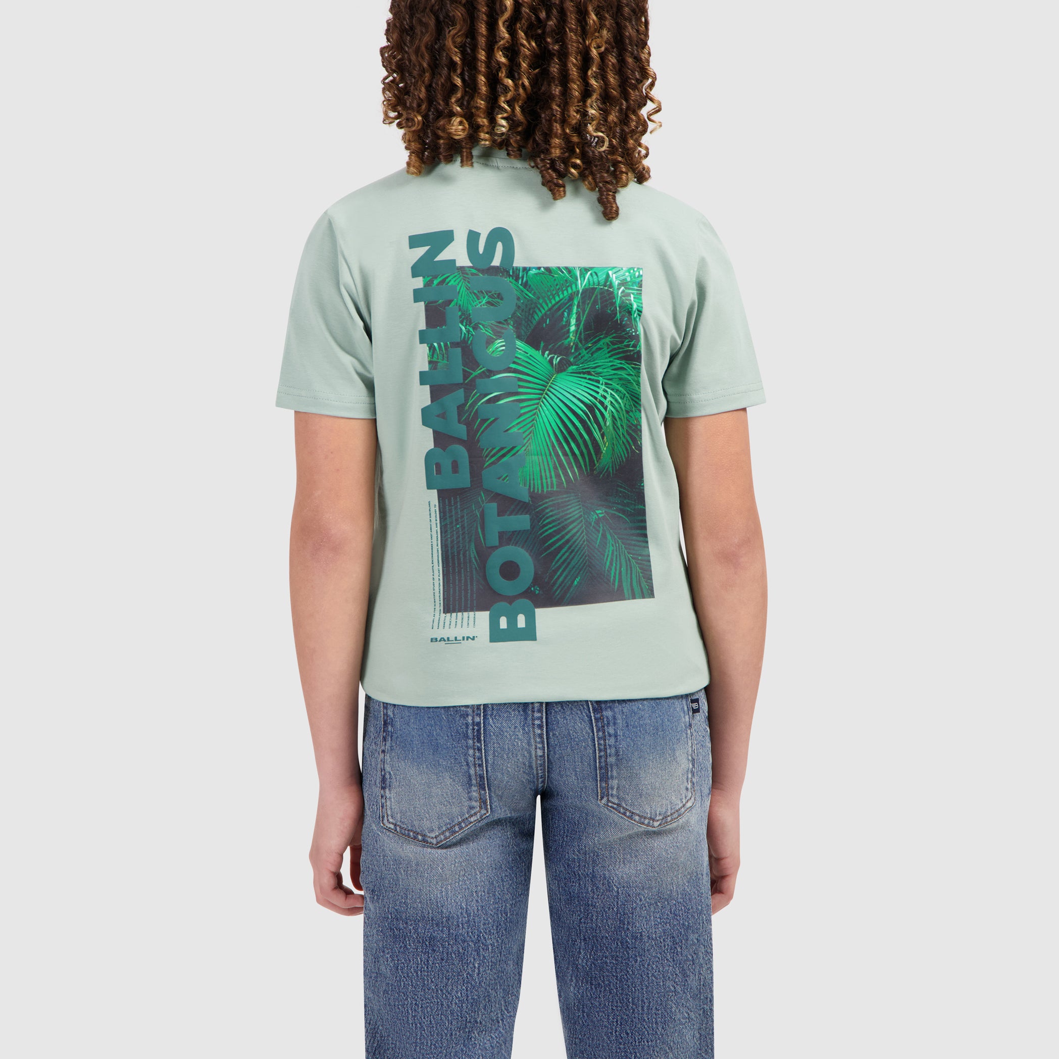 Junior Between Ferns T-shirt | Green