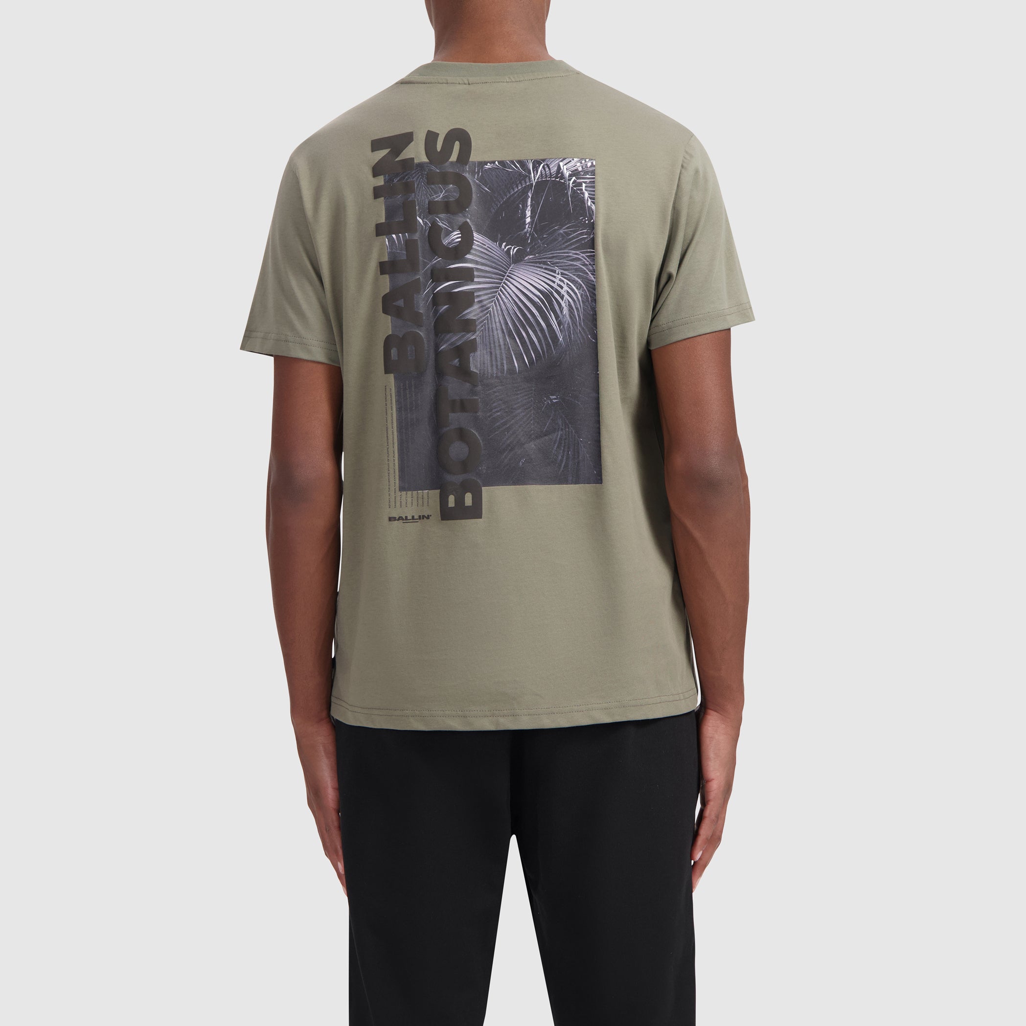 Between Ferns T-shirt | Dark Army