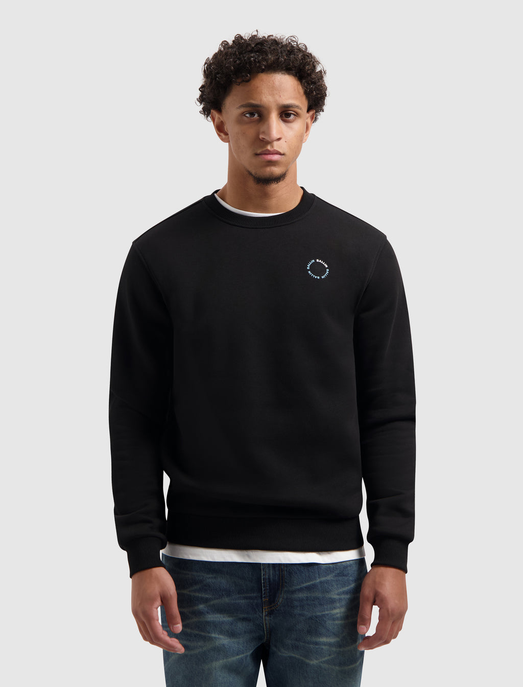Circle Logo Sweater | Black