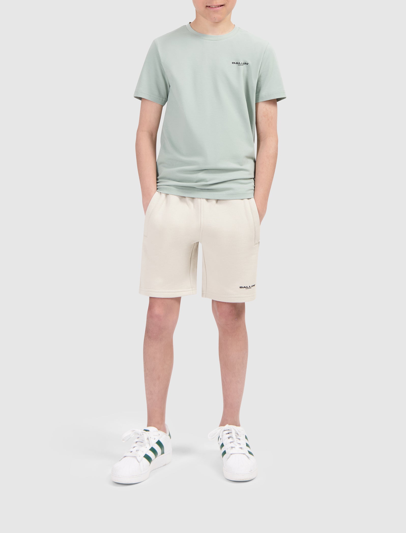 Junior Logo Sweatshorts | Sand