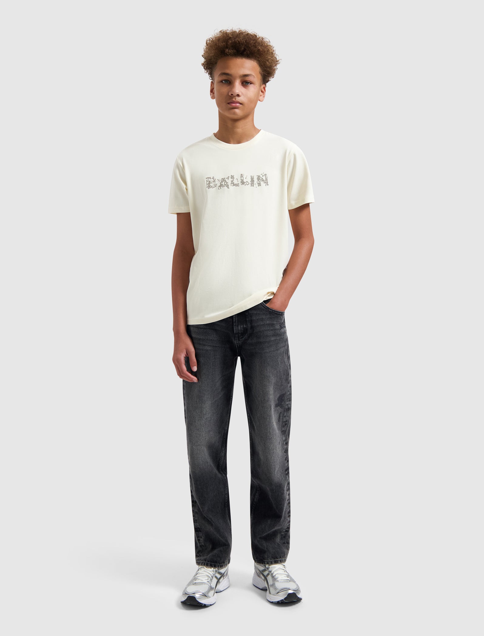 Junior Stamped Logo T-shirt | Ecru