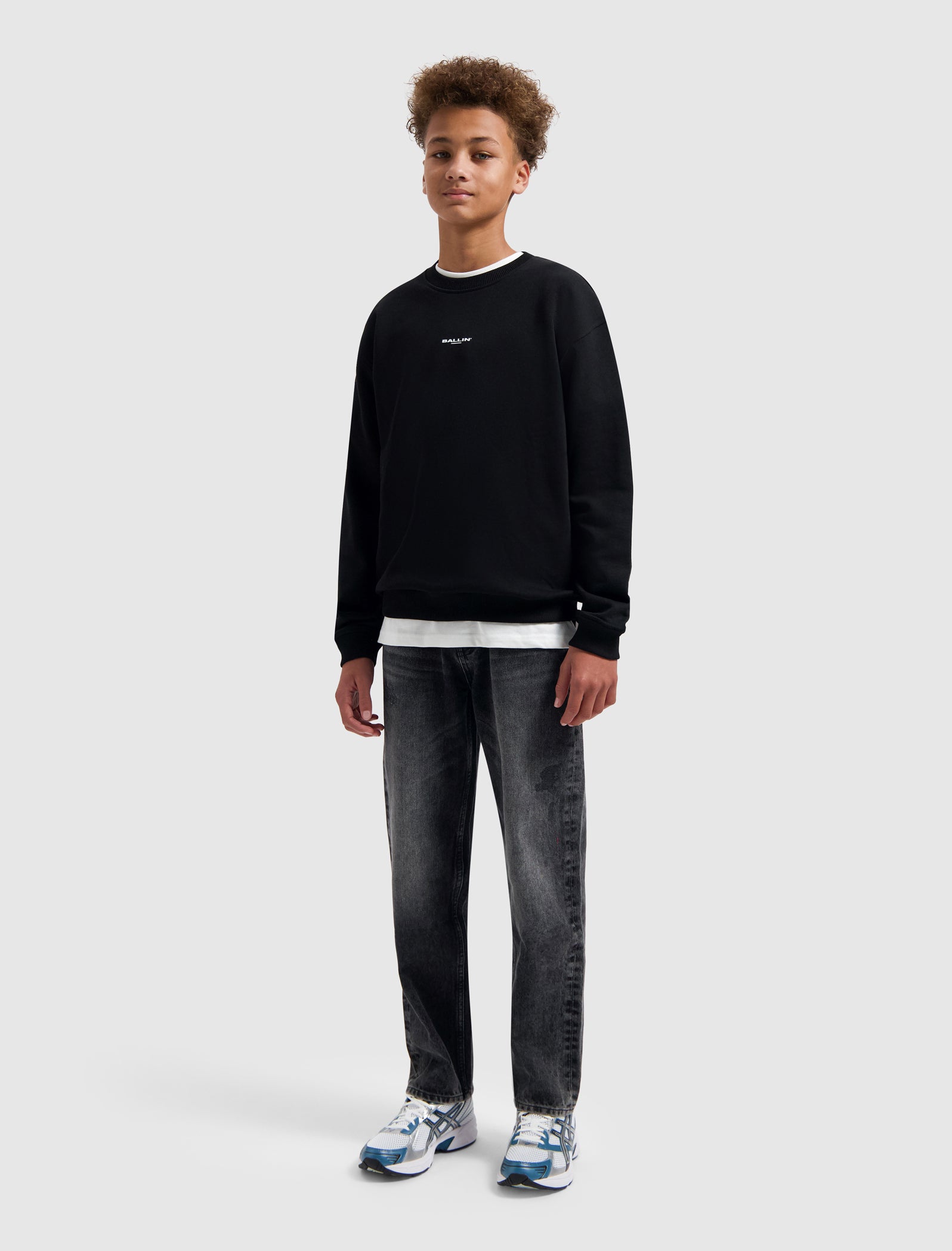 Junior Surfers Paradise House Sweater | Black