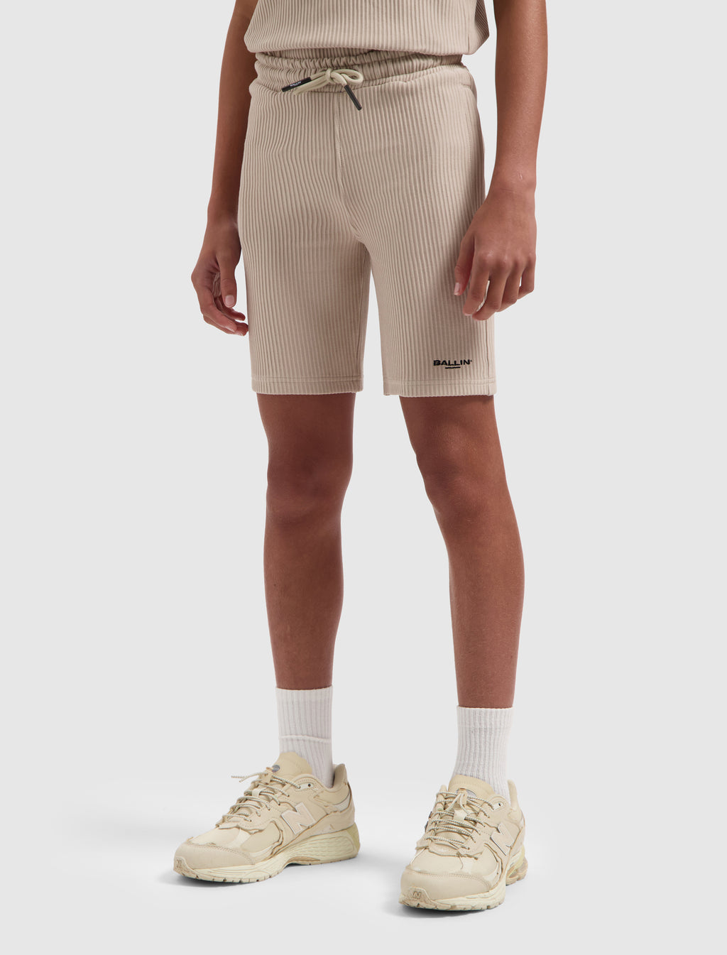 Junior Vertical Stripes Short | Taupe