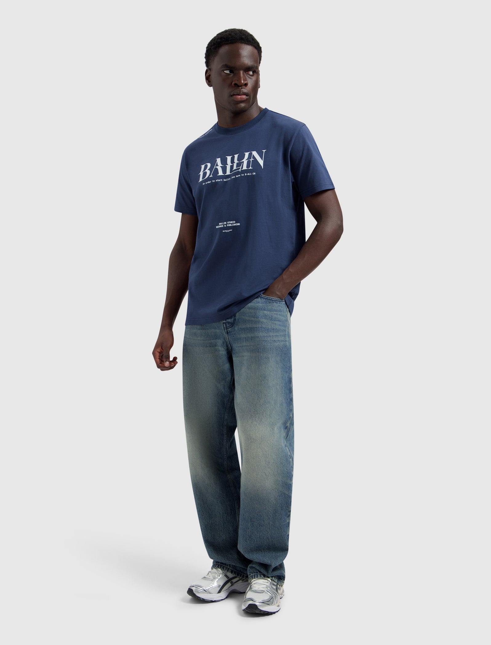 Glitch Logo T-shirt | Navy