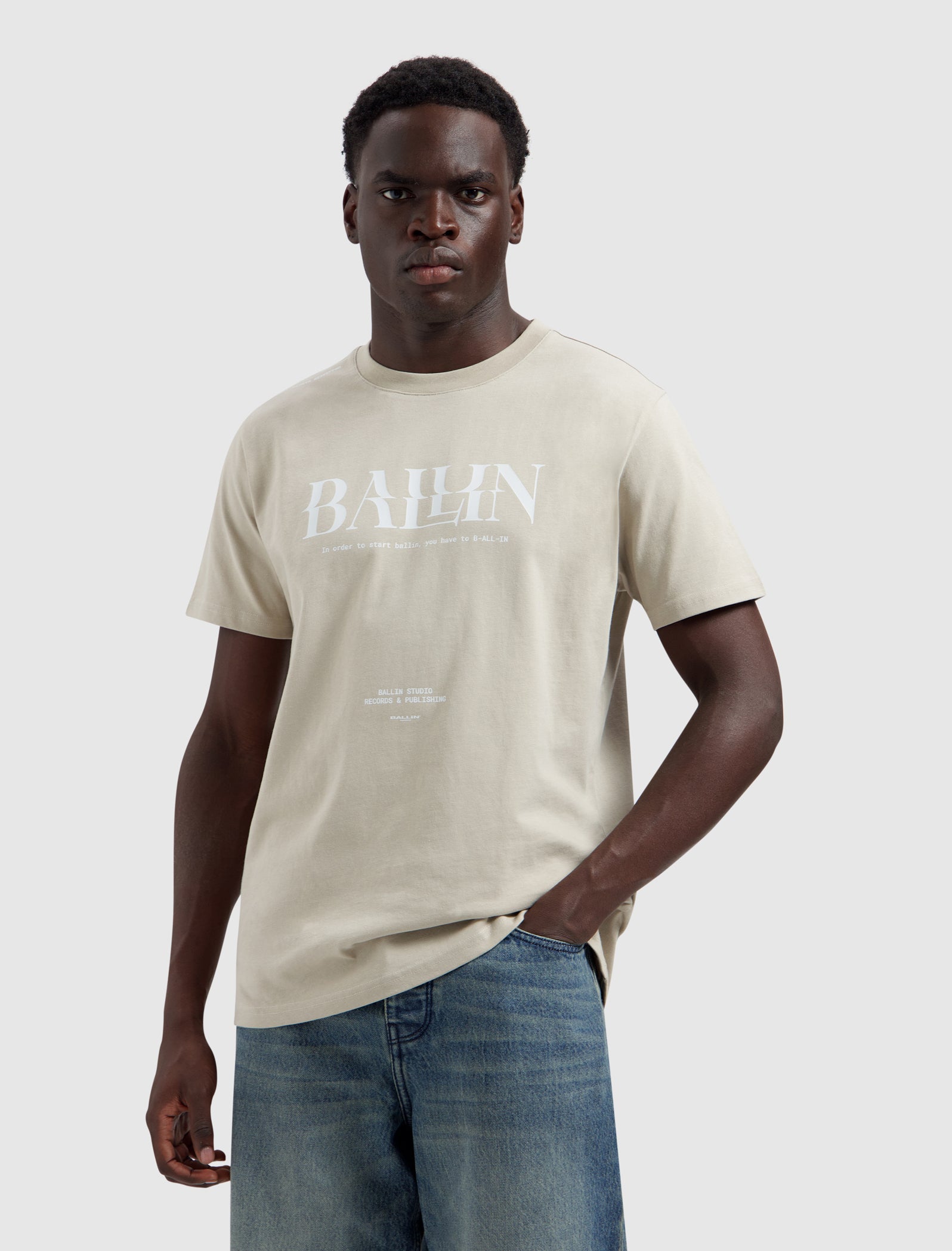 Glitch Logo T-shirt | Taupe