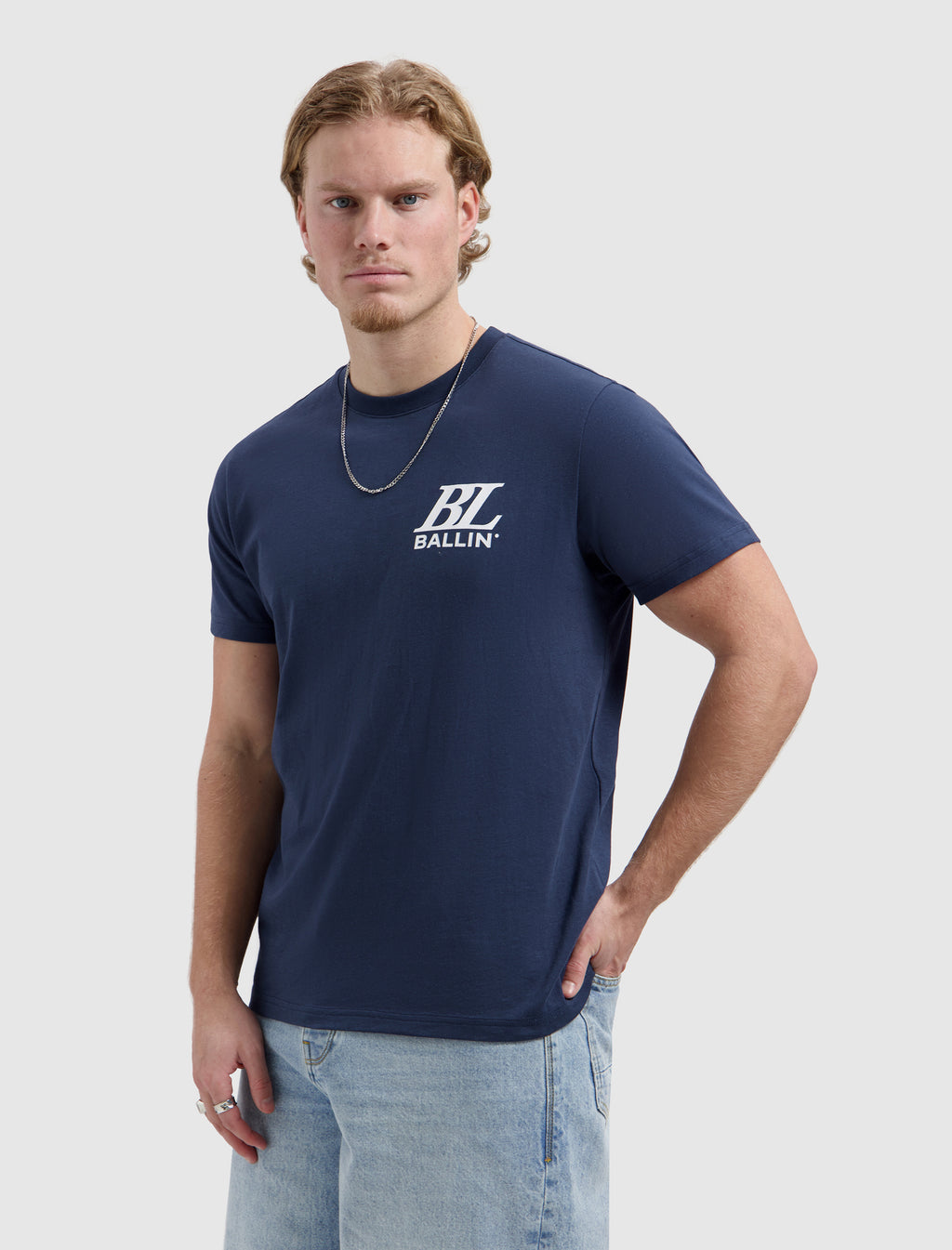 Monogram Spray Logo T-shirt | Navy