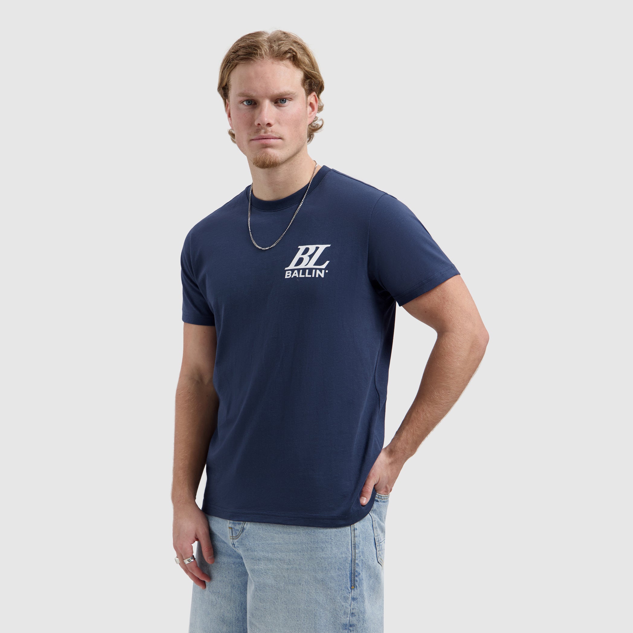Monogram Spray Logo T-shirt | Navy