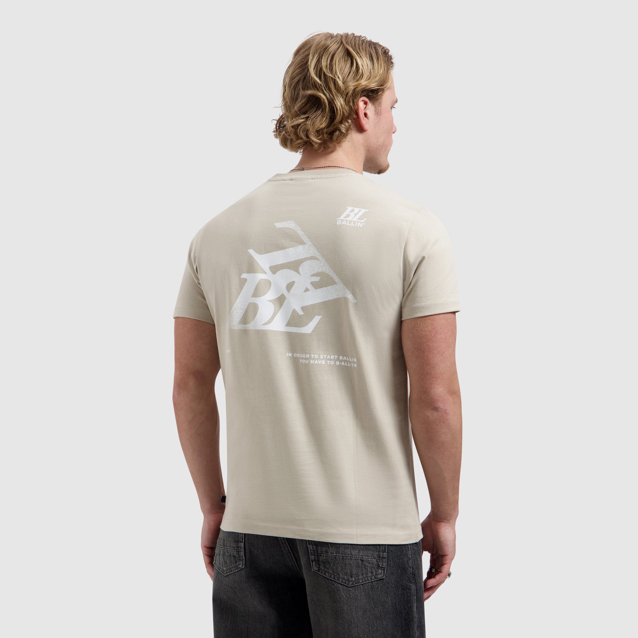 Monogram Spray Logo T-shirt | Taupe