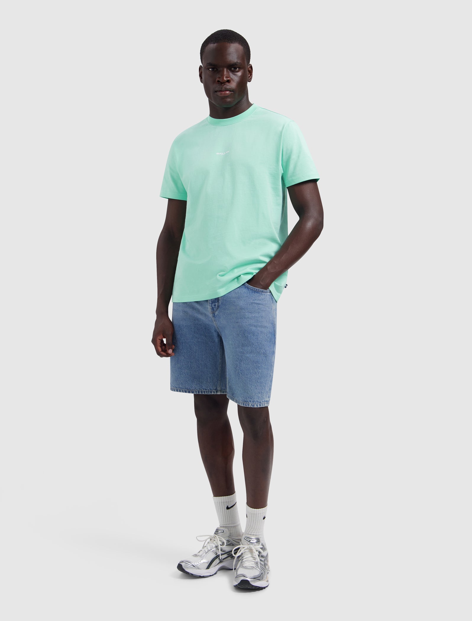 Surfers Paradise House T-shirt | Mint