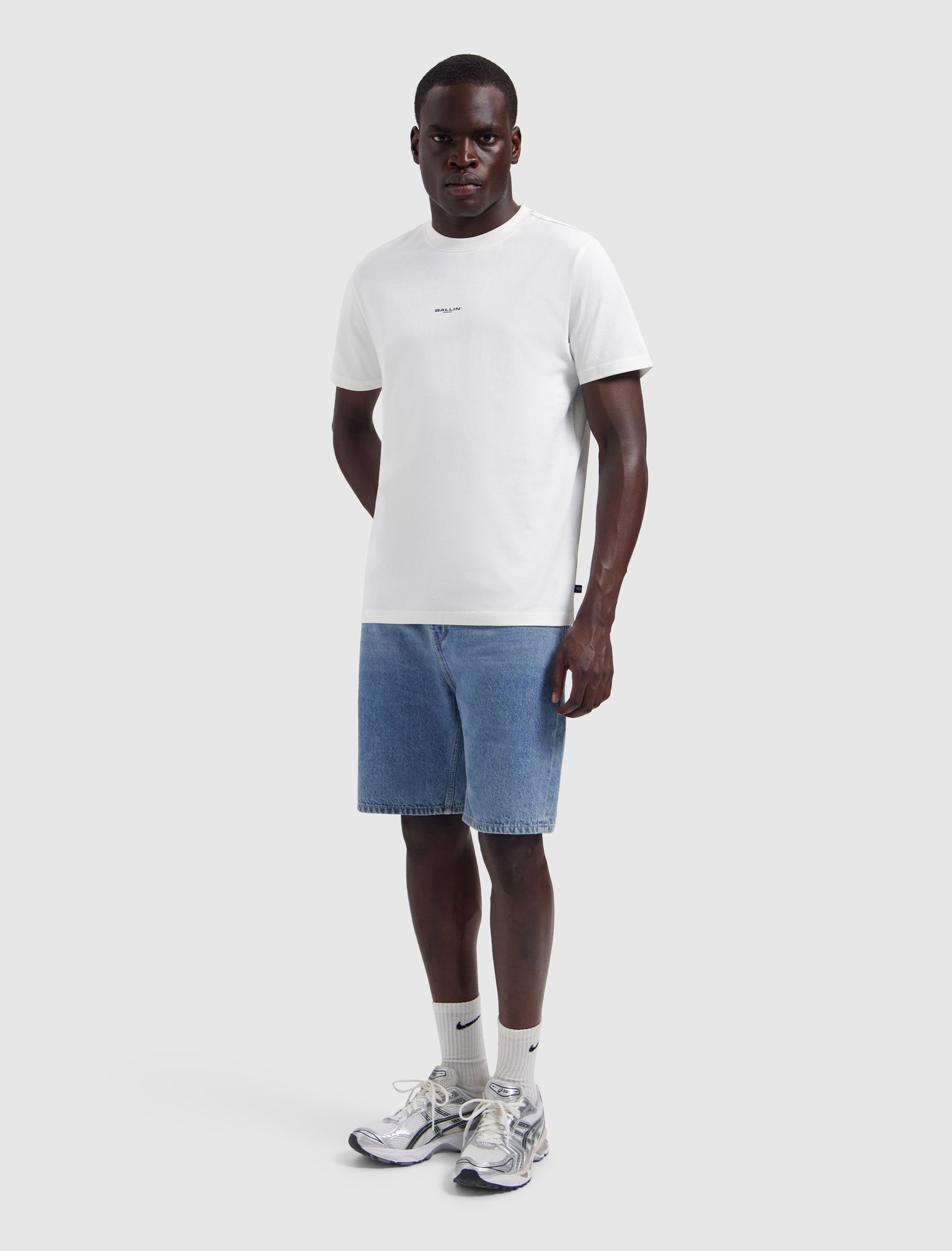 Surfers Paradise House T-shirt | Off White