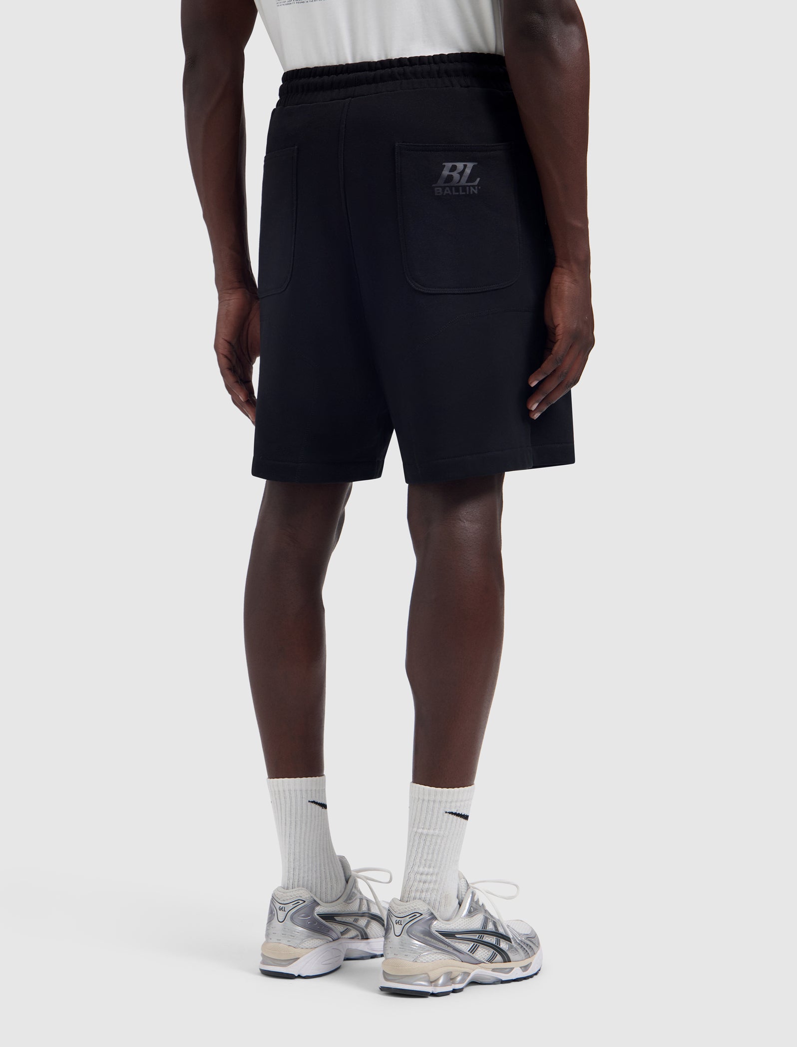 Global Monogram Short | Black