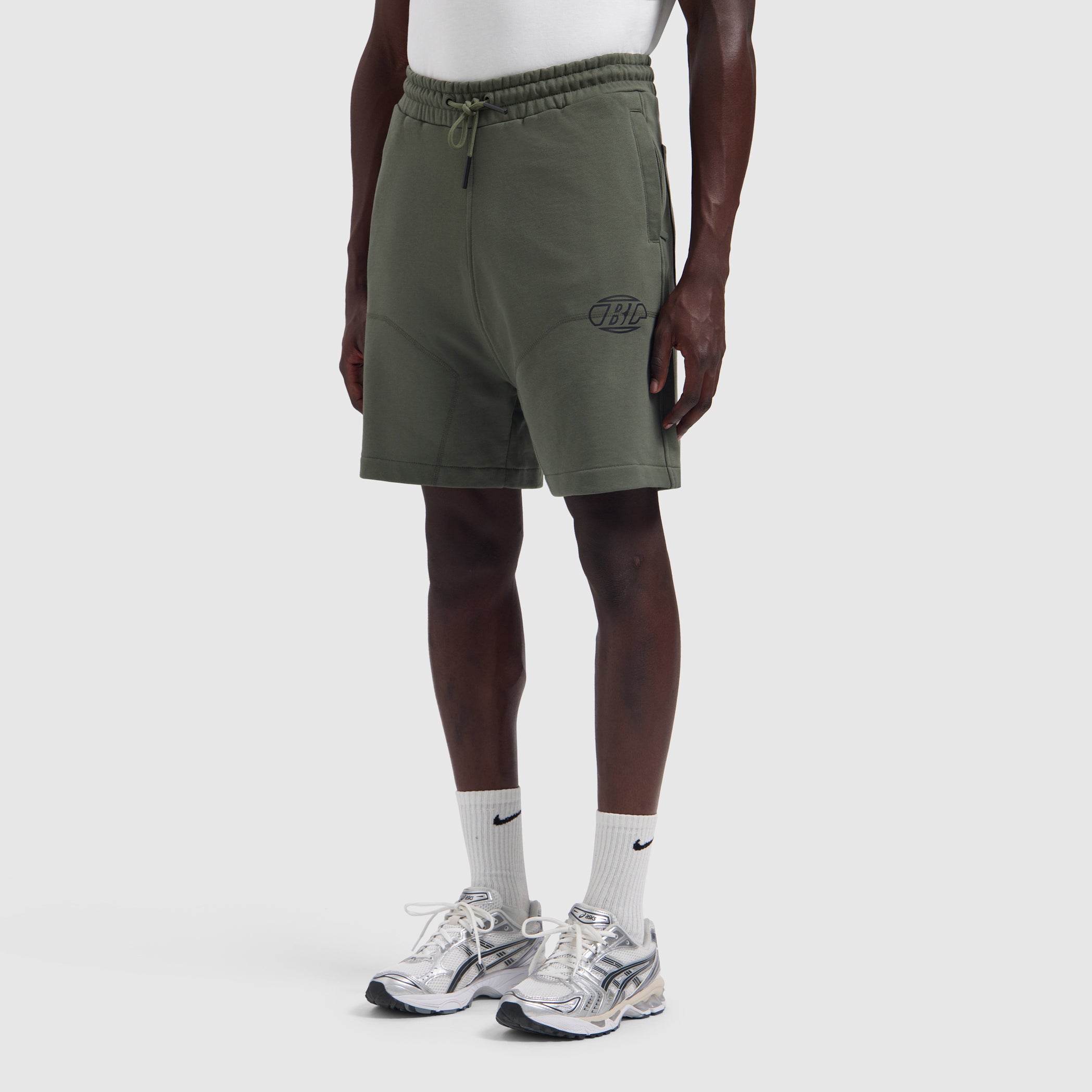 Global Monogram Short | Dark Army