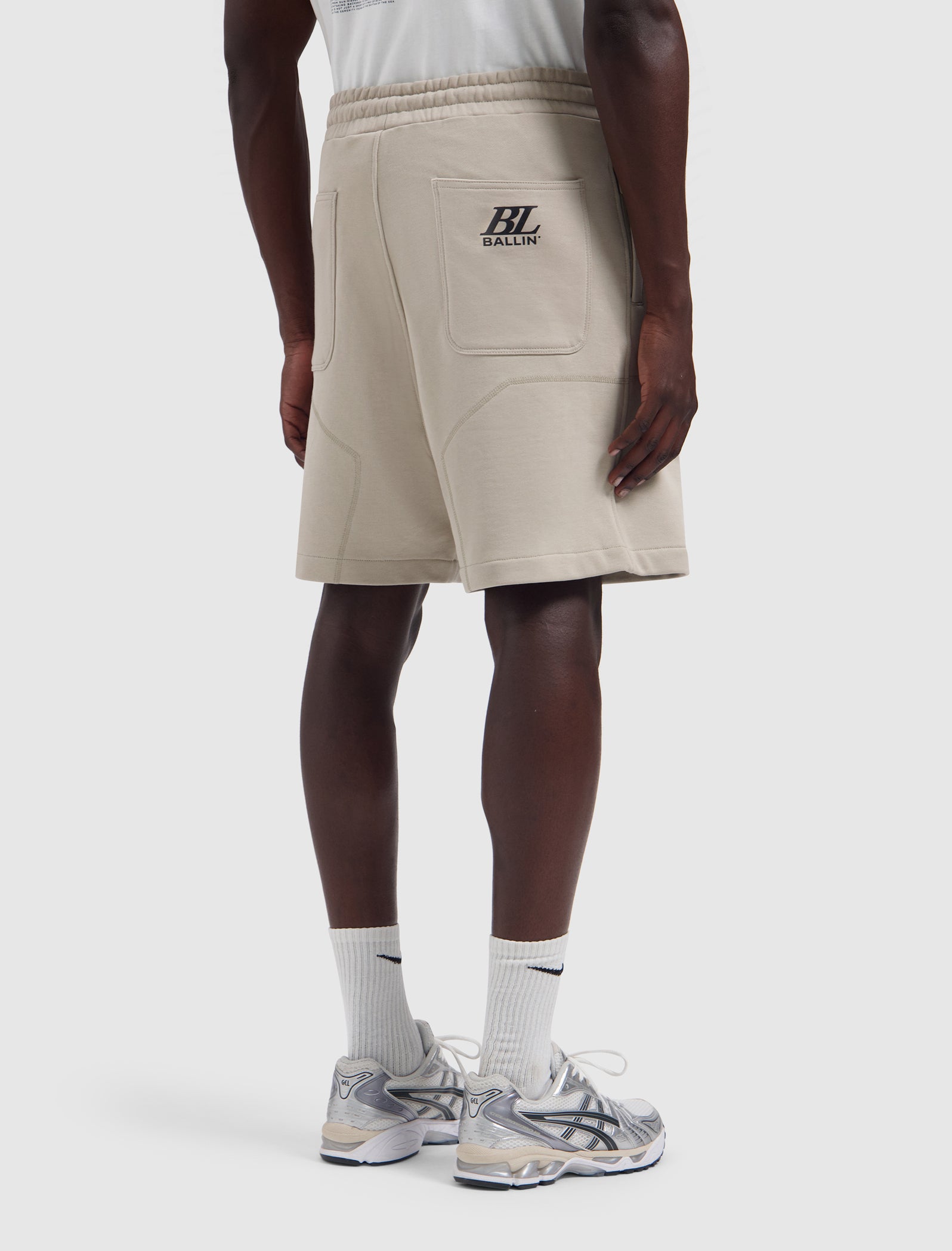 Global Monogram Short | Taupe