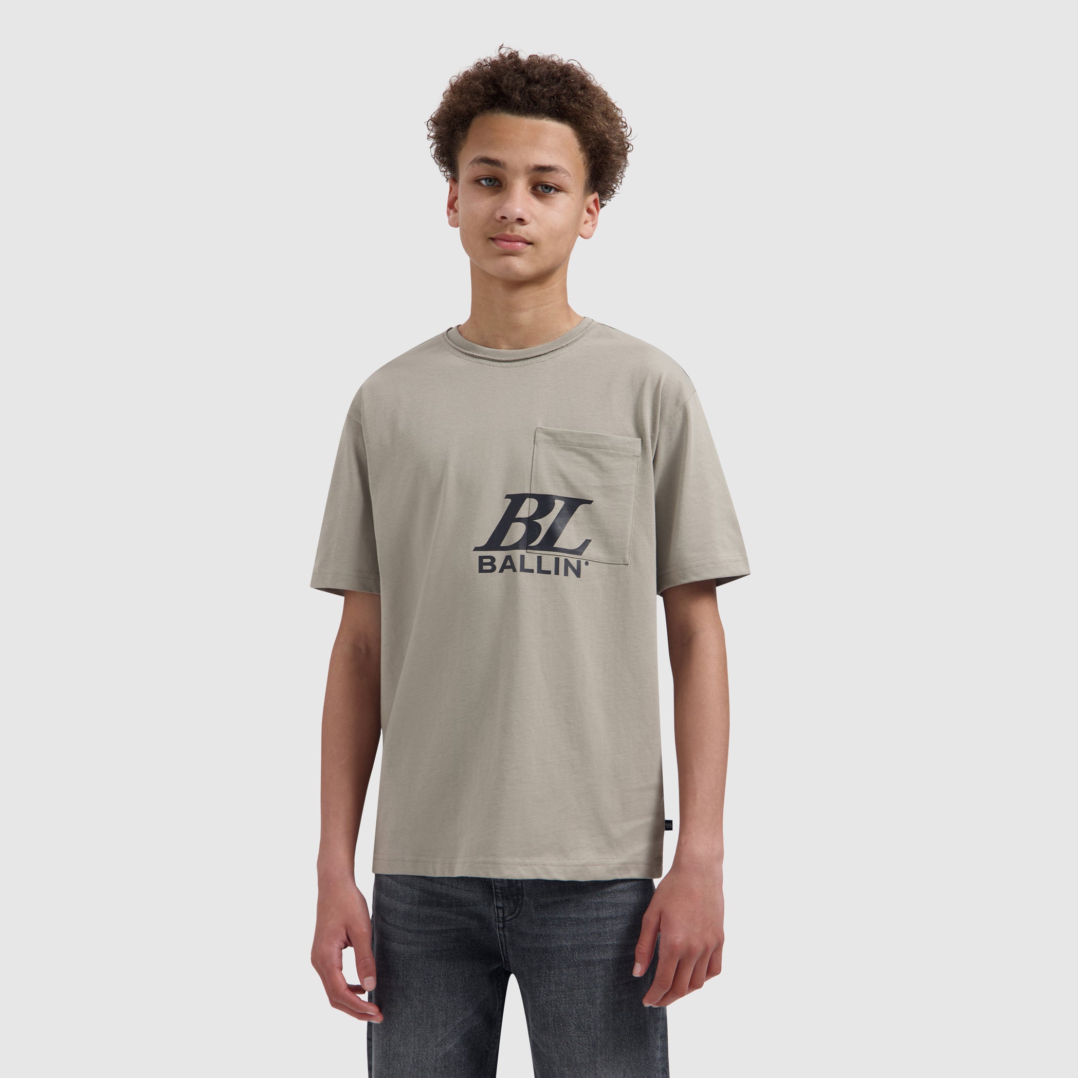 Junior Monogram Pocket T-shirt | Taupe