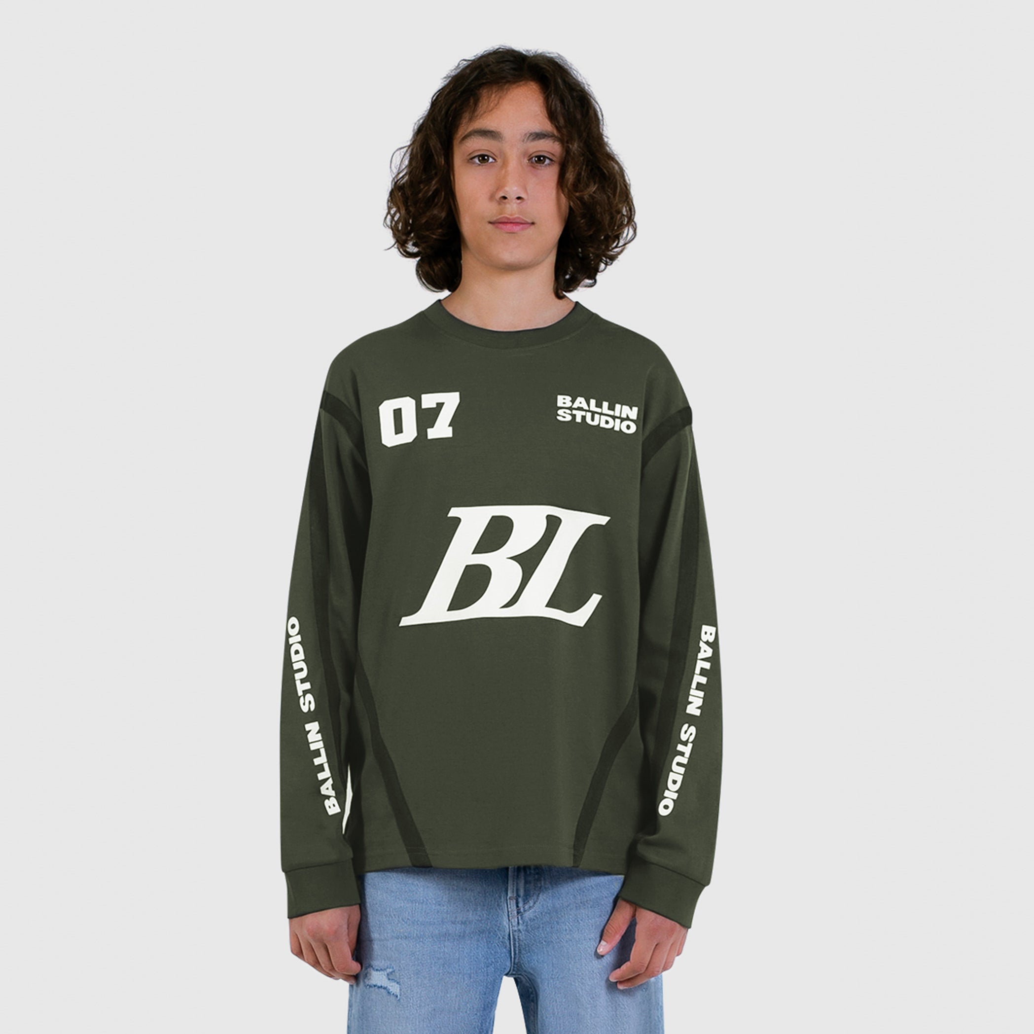 Junior Ballin Studio Longsleeve | Olive