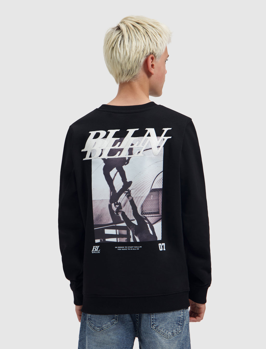Junior Upside Out Crewneck | Black