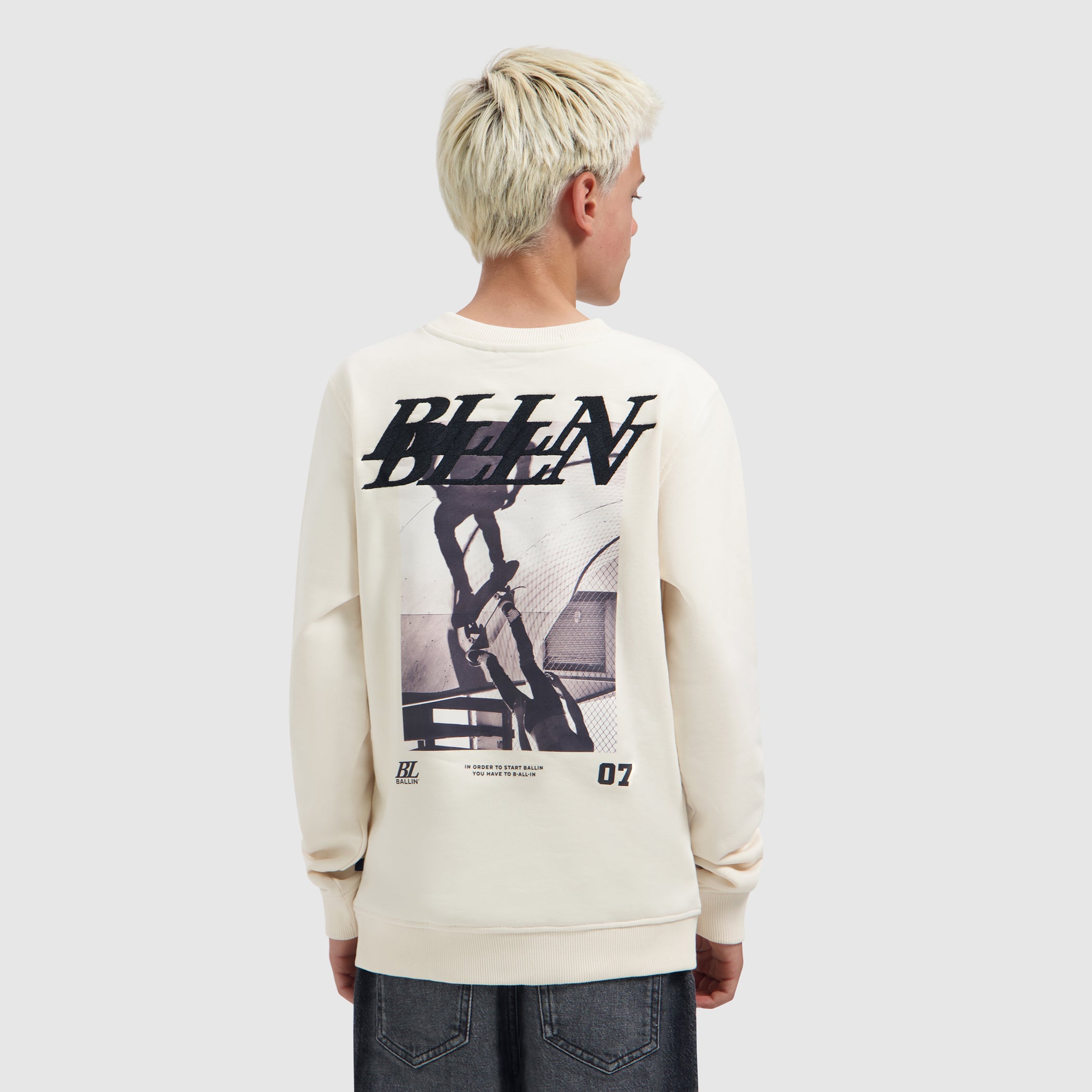 Junior Upside Out Crewneck | Ecru