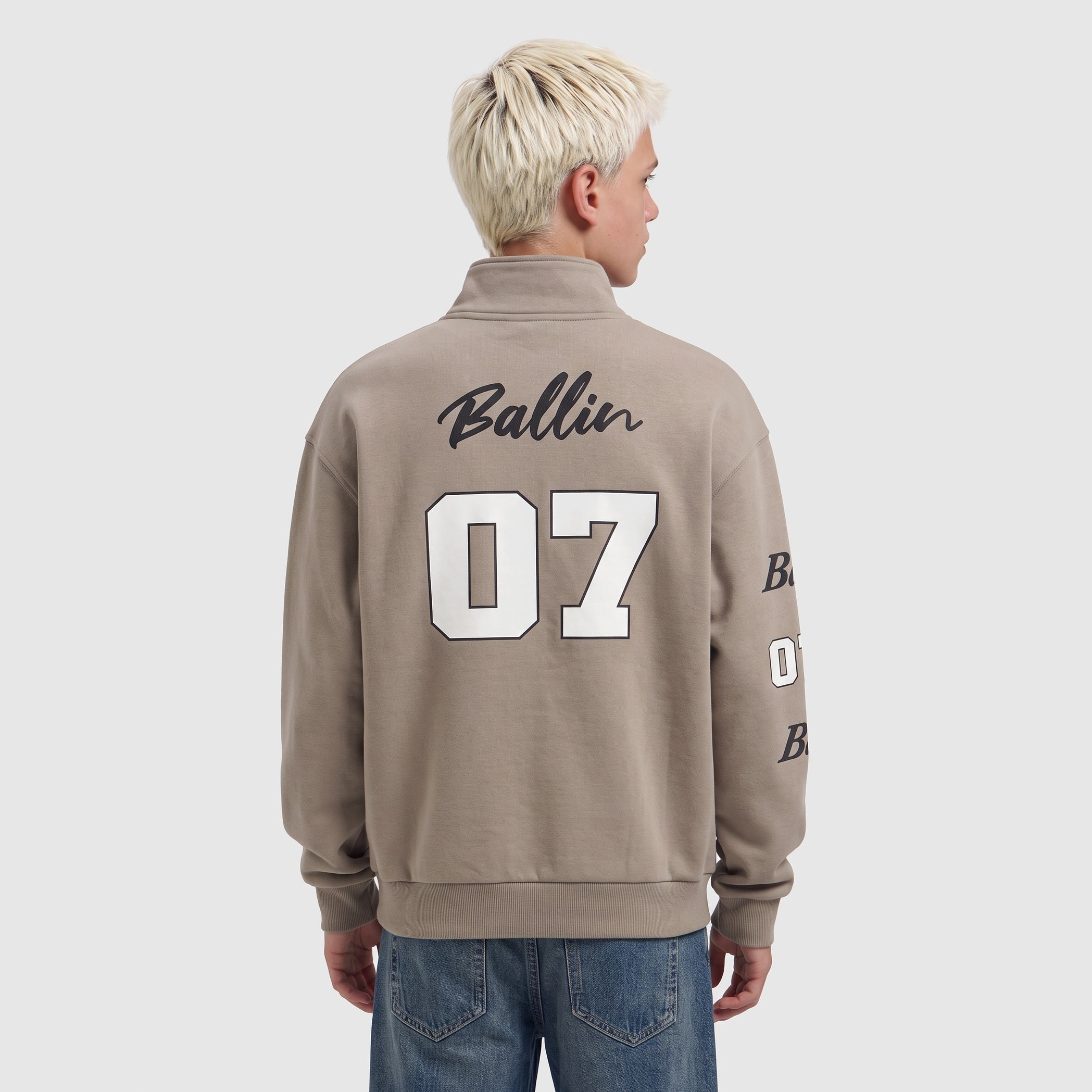 Junior Varsity Halfzip Sweat | Taupe