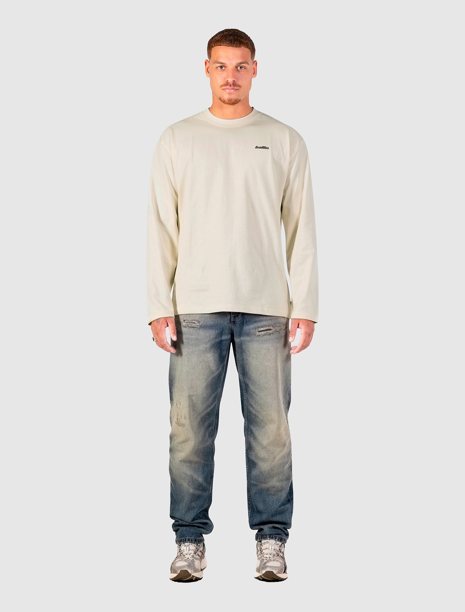 Grunge Stacked Logo Longsleeve | Ecru