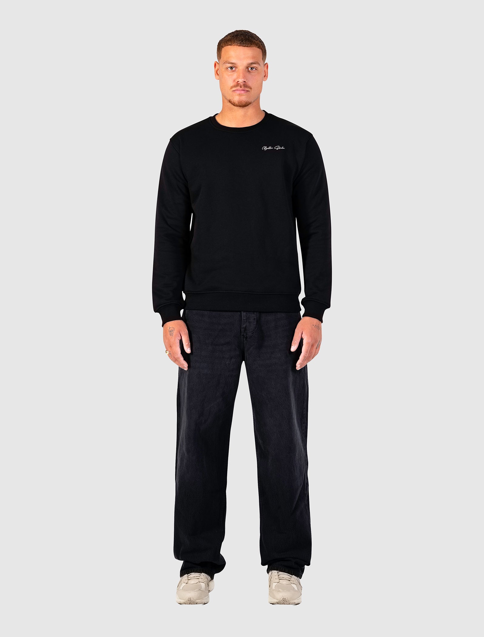 Amazing Vibes Sweater | Black