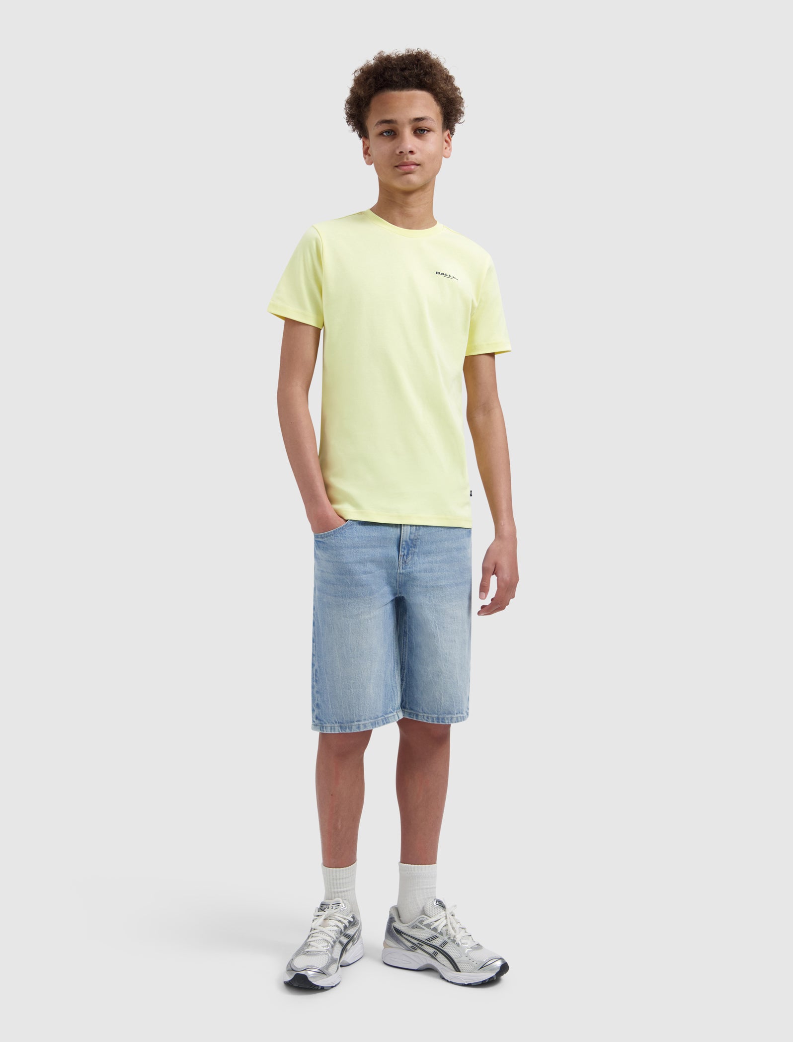 Junior Stacked Logo Sketch T-shirt | Yellow