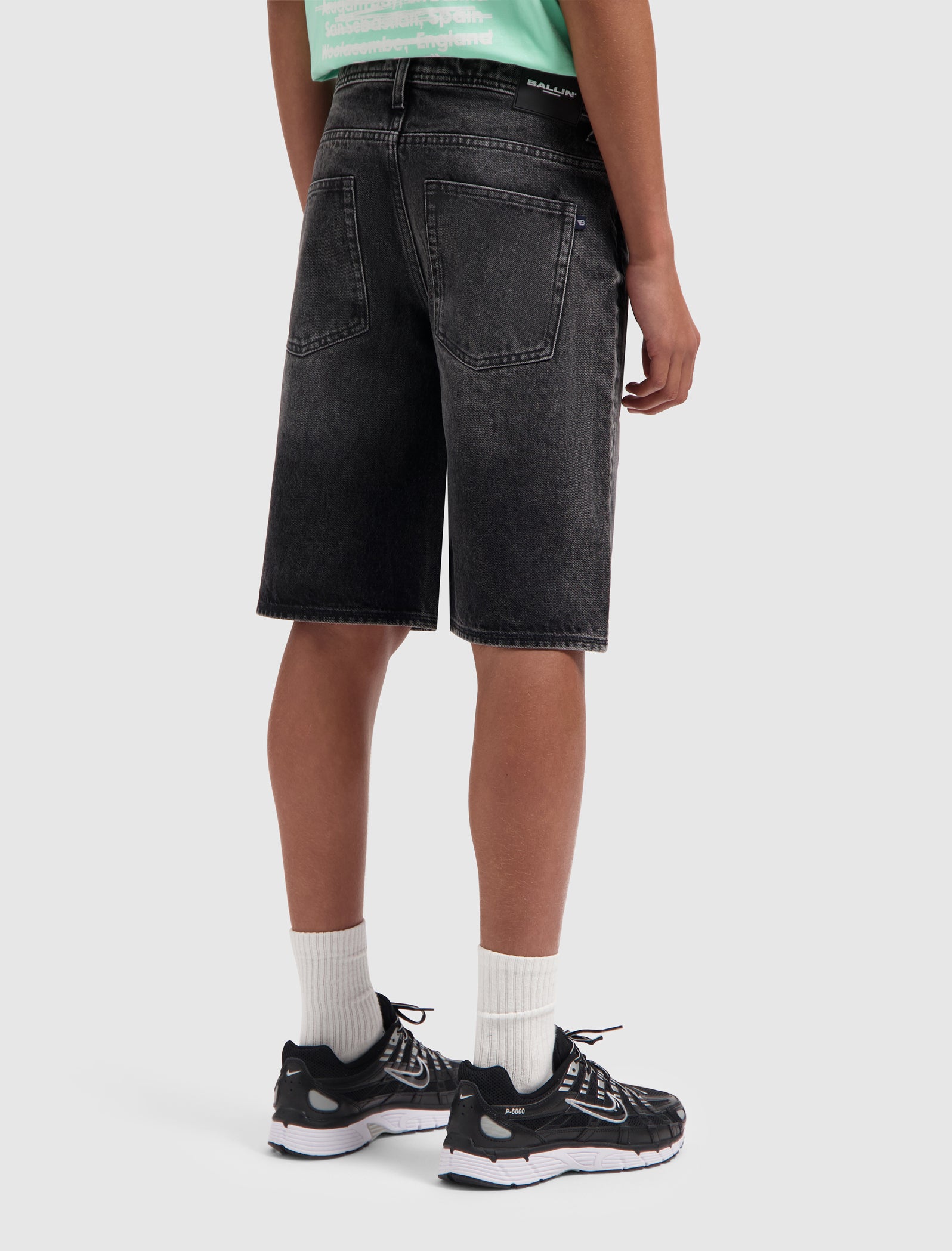 Junior The Kyle Loose Fit Short | Denim Dark Grey